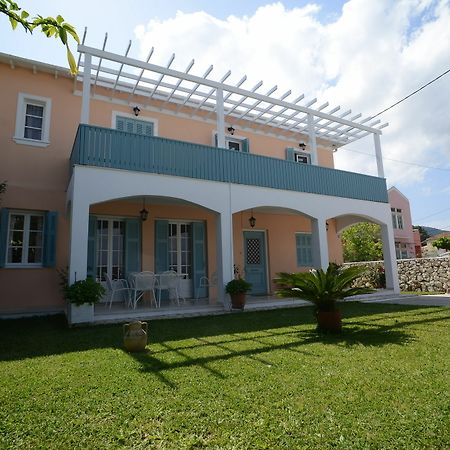 Tsonas Apartments Ligia Exterior foto